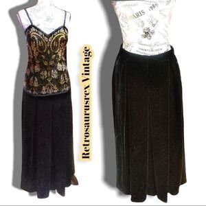 VINTAGE 1980’s Black Velvet Midi Pleated Skirt Goth Grunge Austin Hill, Medium